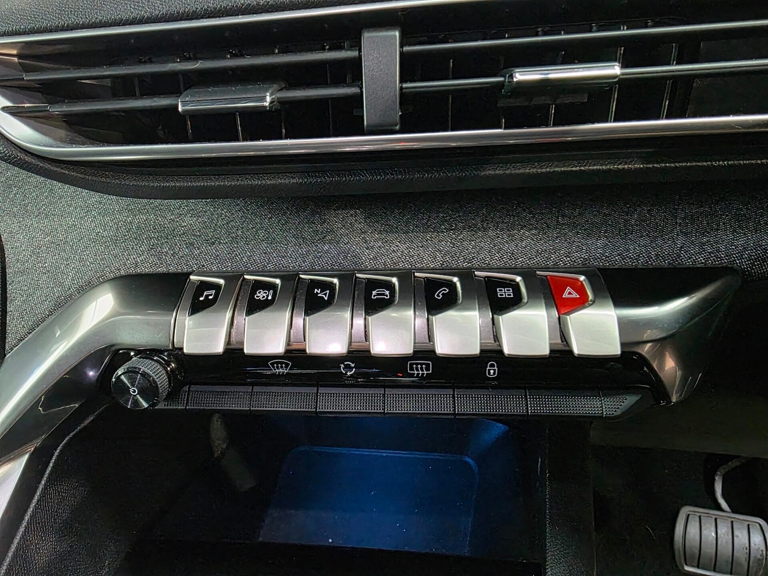 Used Peugeot 3008 2017 for sale - 76403347: Photo 15