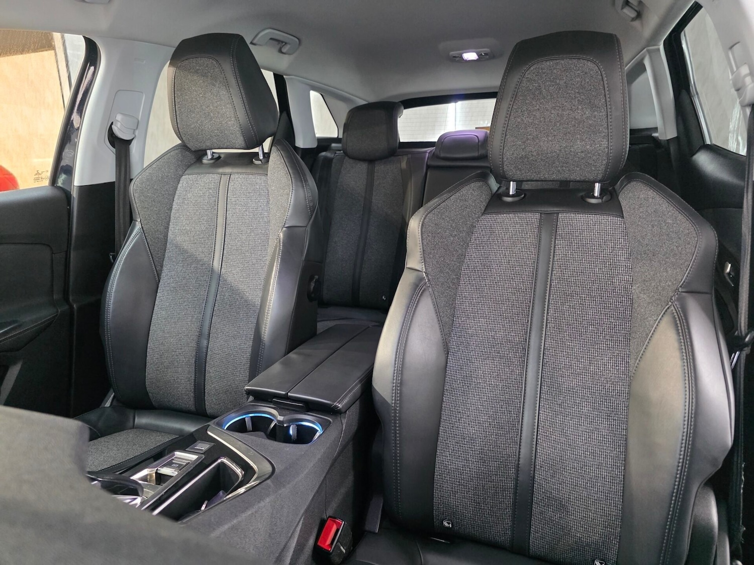 Used Peugeot 3008 2017 for sale - 76403347: Photo 19