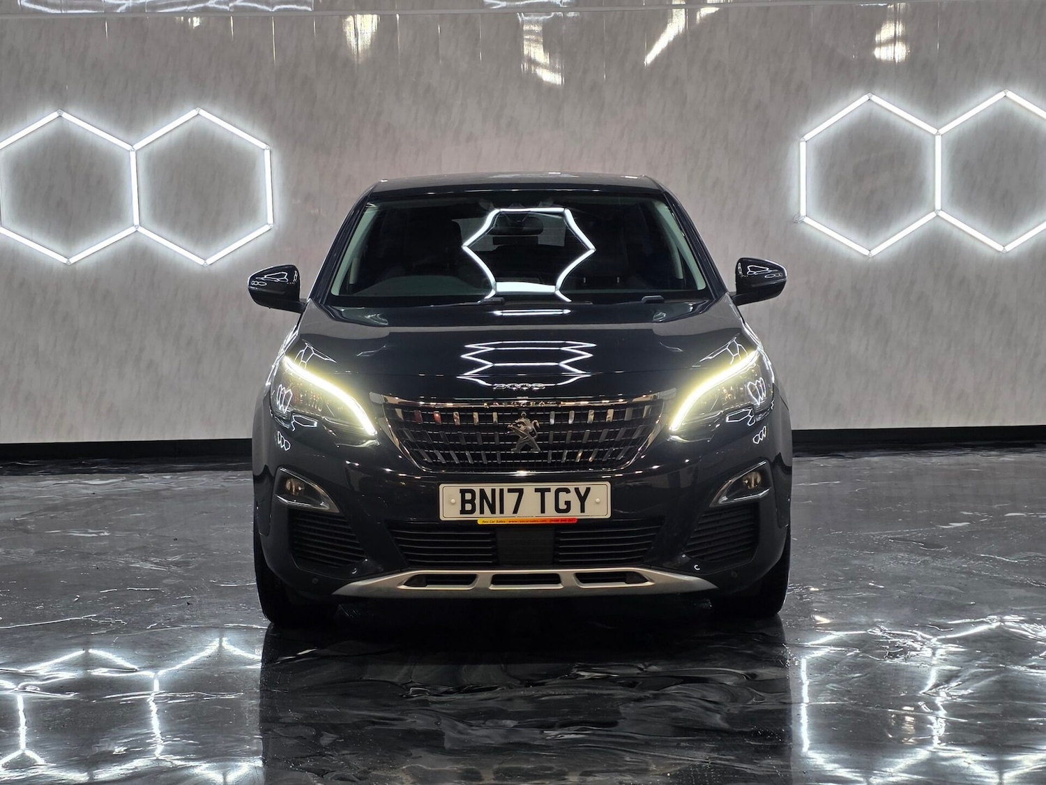 Used Peugeot 3008 2017 for sale - 76403347: Photo 2