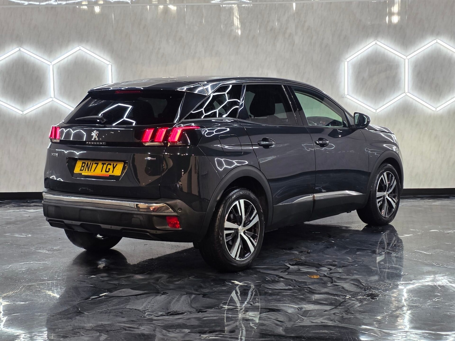 Used Peugeot 3008 2017 for sale - 76403347: Photo 6