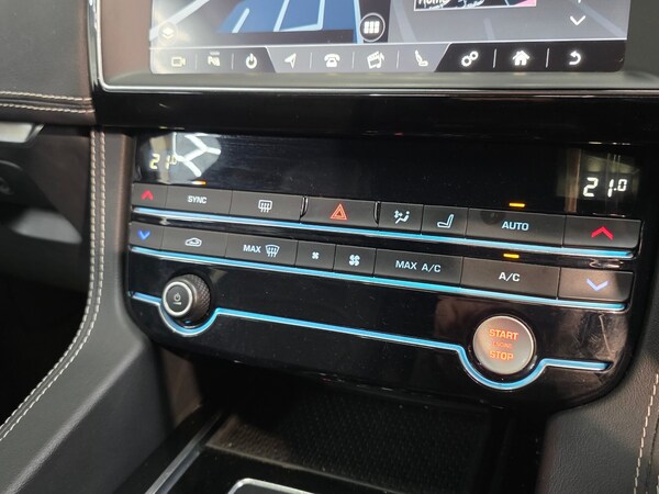 Used Jaguar F-Pace 2020 for sale - 75423005: Photo 15