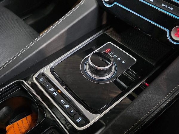 Used Jaguar F-Pace 2020 for sale - 75423005: Photo 16