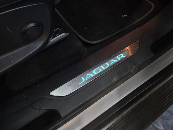 Used Jaguar F-Pace 2020 for sale - 75423005: Photo 18