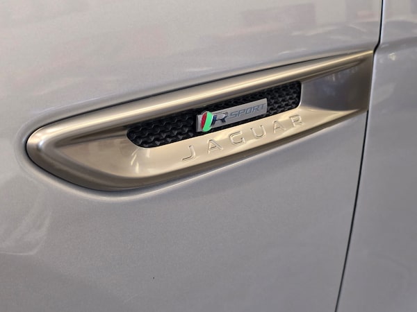 Used Jaguar F-Pace 2020 for sale - 75423005: Photo 23