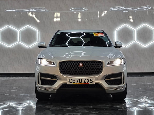 Used Jaguar F-Pace 2020 for sale - 75423005: Photo 2