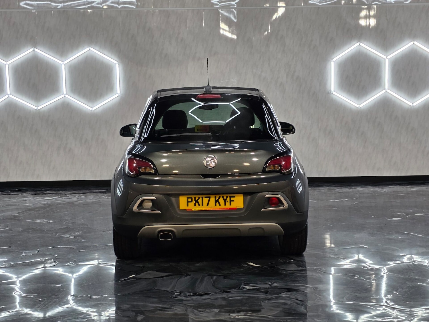 Used Vauxhall ADAM 2017 for sale - 77327322: Photo 5