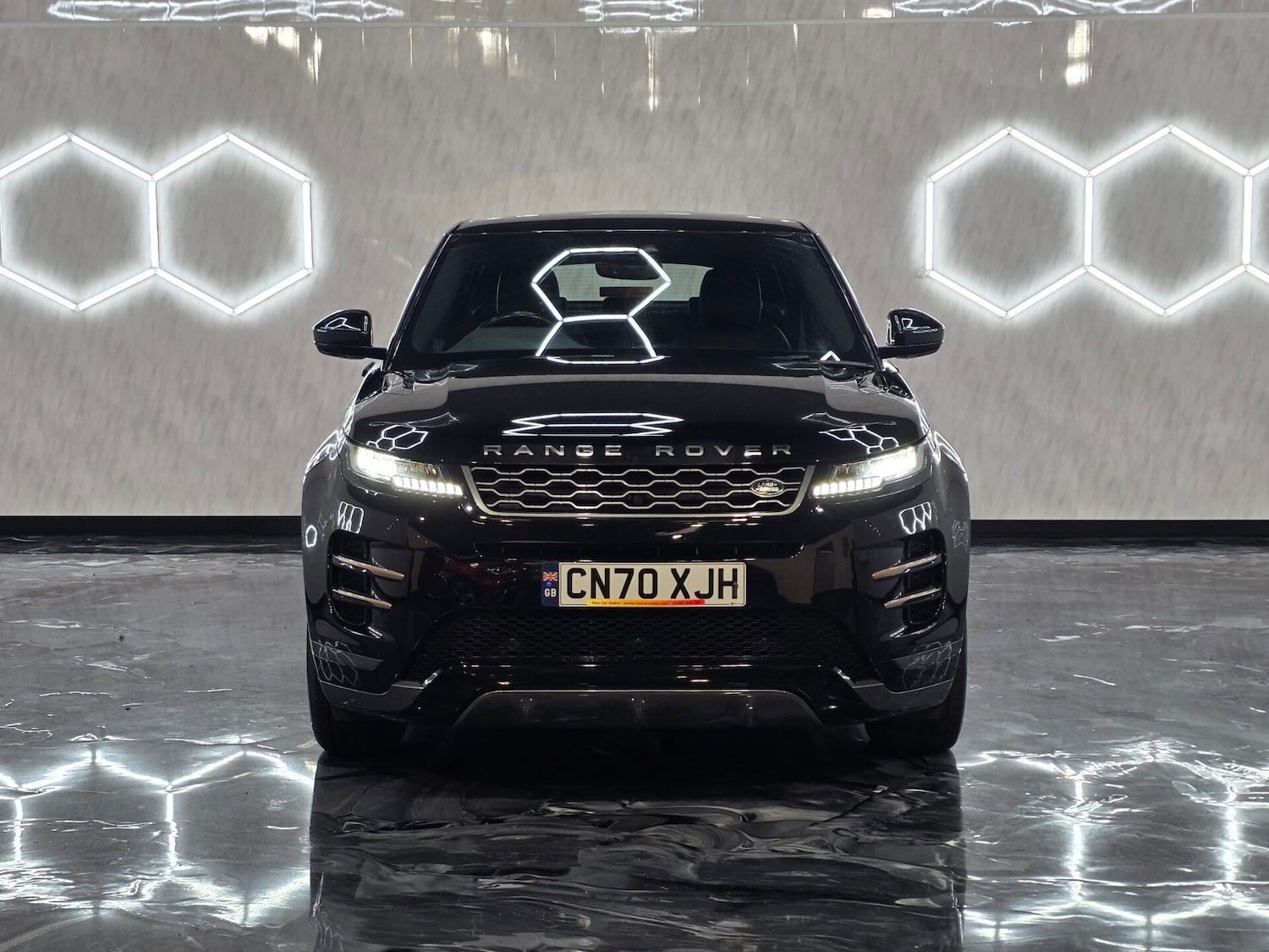 Used Land Rover Range Rover Evoque 2020 for sale - 77195268: Photo 2