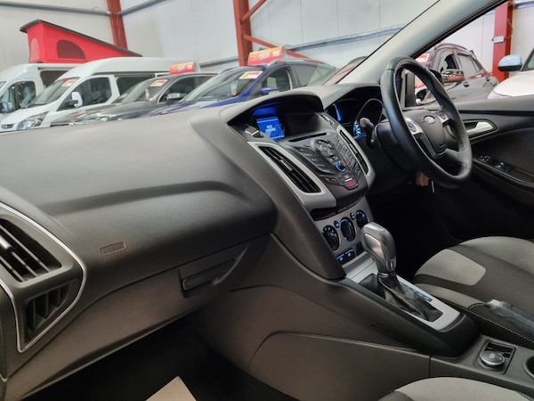 Used Ford Focus 2013 for sale - 74817853: Photo 10