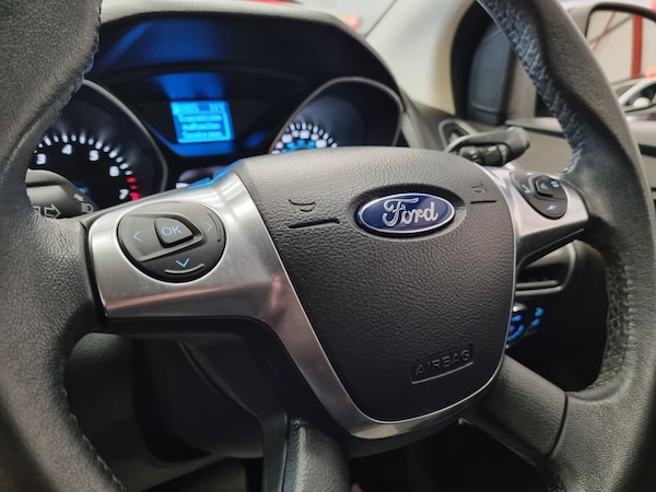 Used Ford Focus 2013 for sale - 74817853: Photo 16