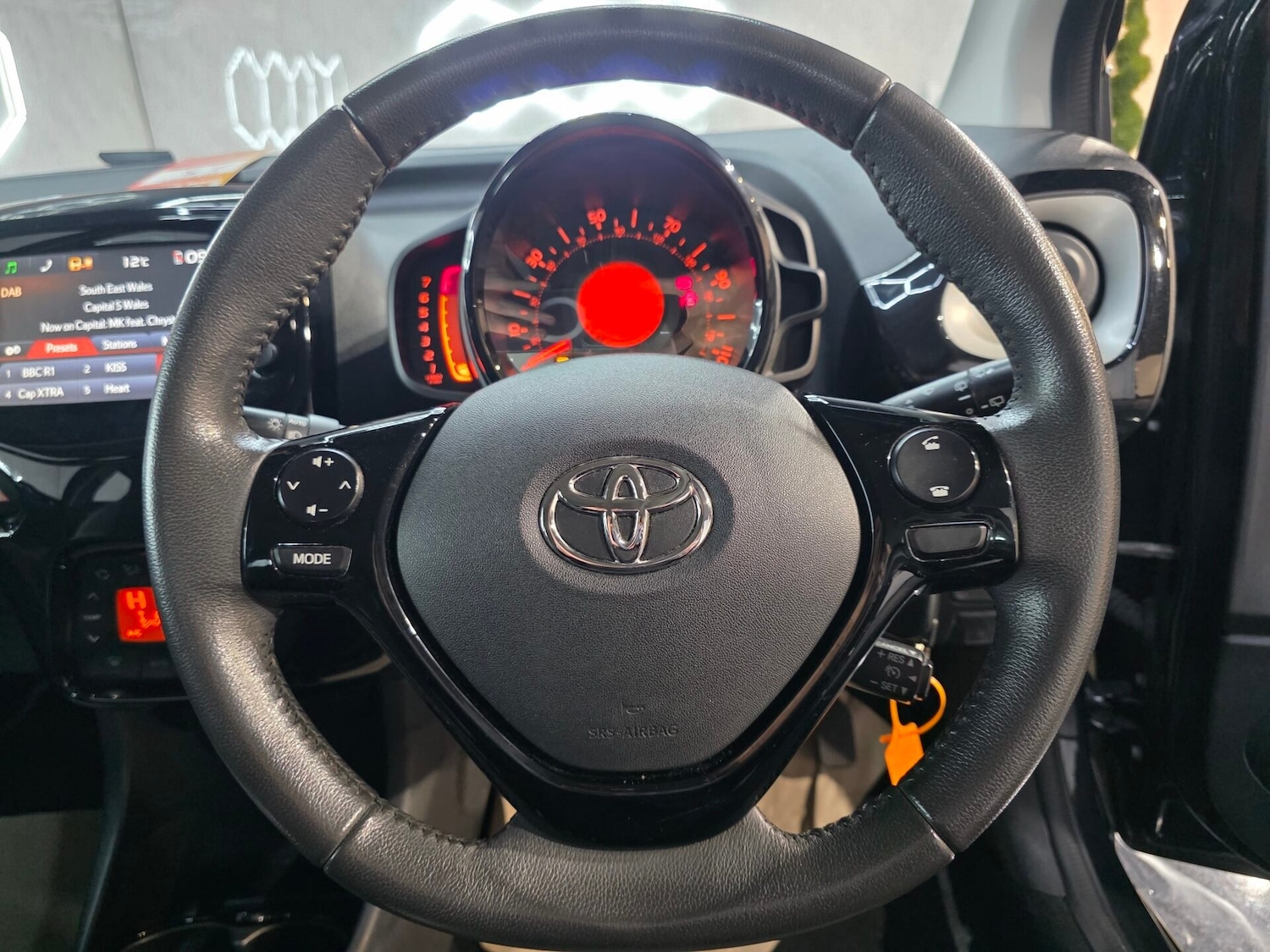 Used Toyota AYGO 2014 for sale - 76495485: Photo 12