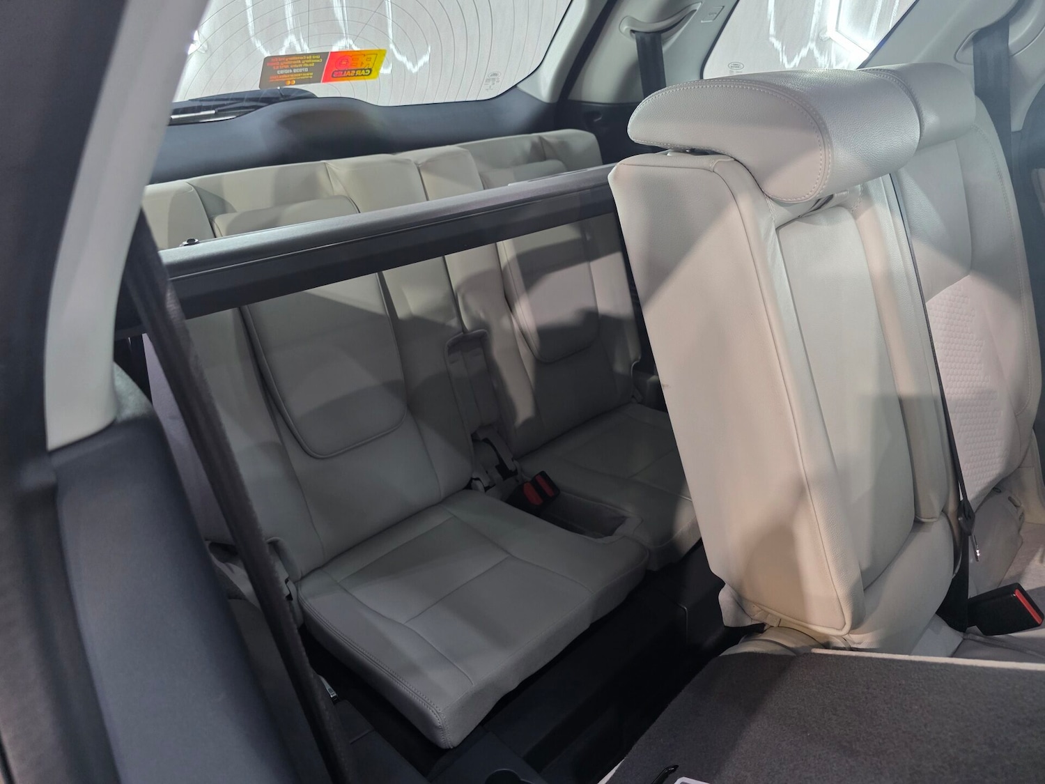 Used Land Rover Discovery Sport 2015 for sale - 76077900: Photo 19