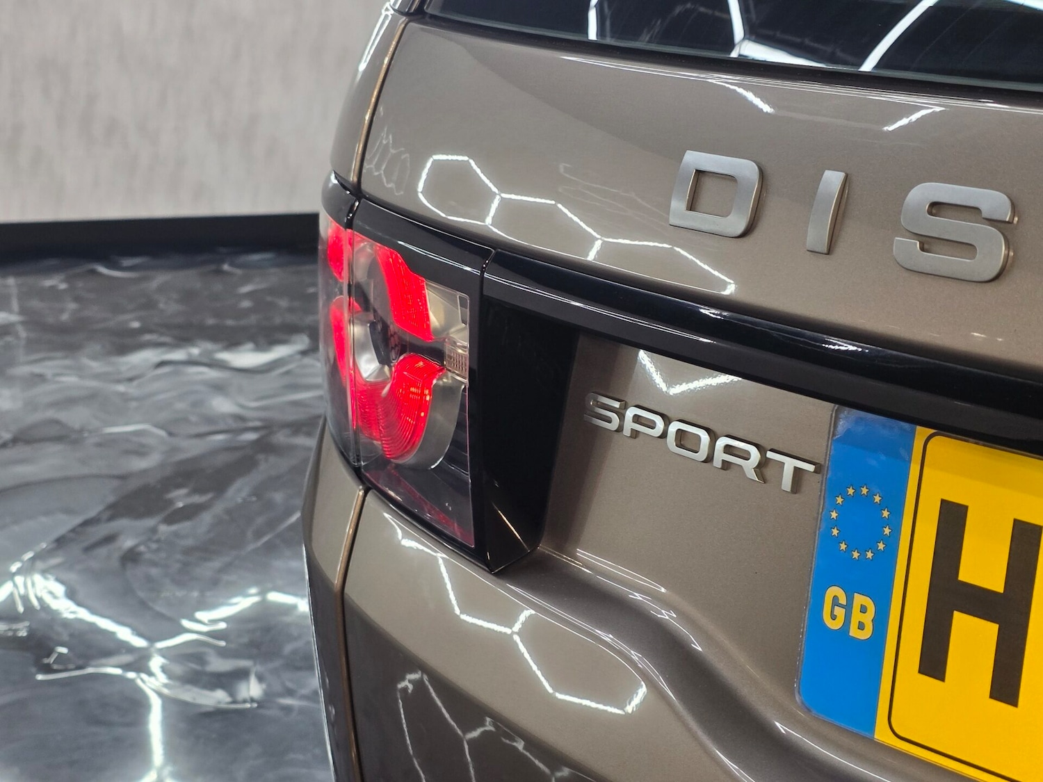 Used Land Rover Discovery Sport 2015 for sale - 76077900: Photo 7