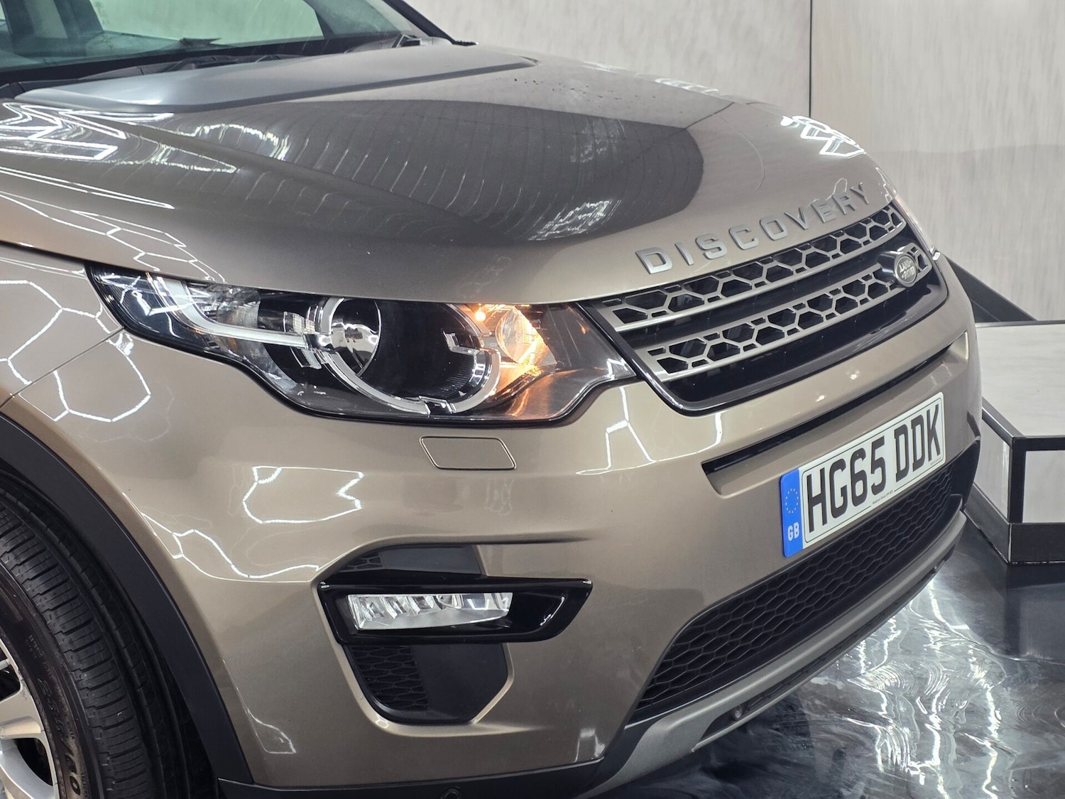 Used Land Rover Discovery Sport 2015 for sale - 76077900: Photo 8