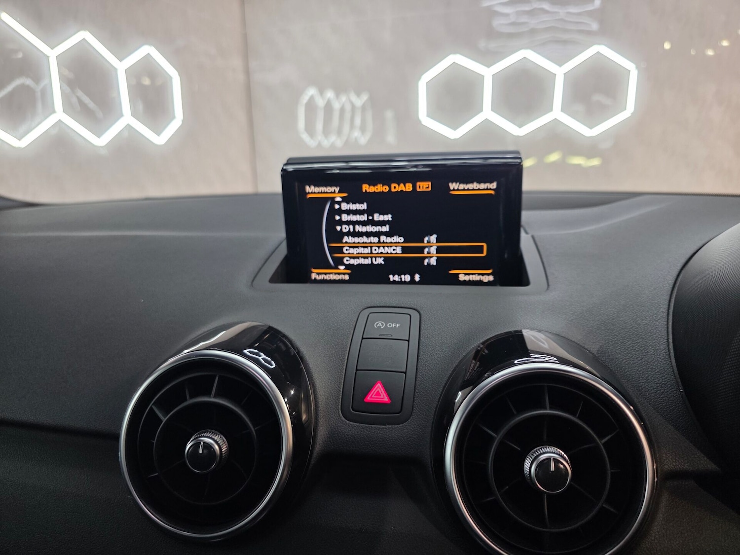 Used Audi A1 2018 for sale - 76520117: Photo 11