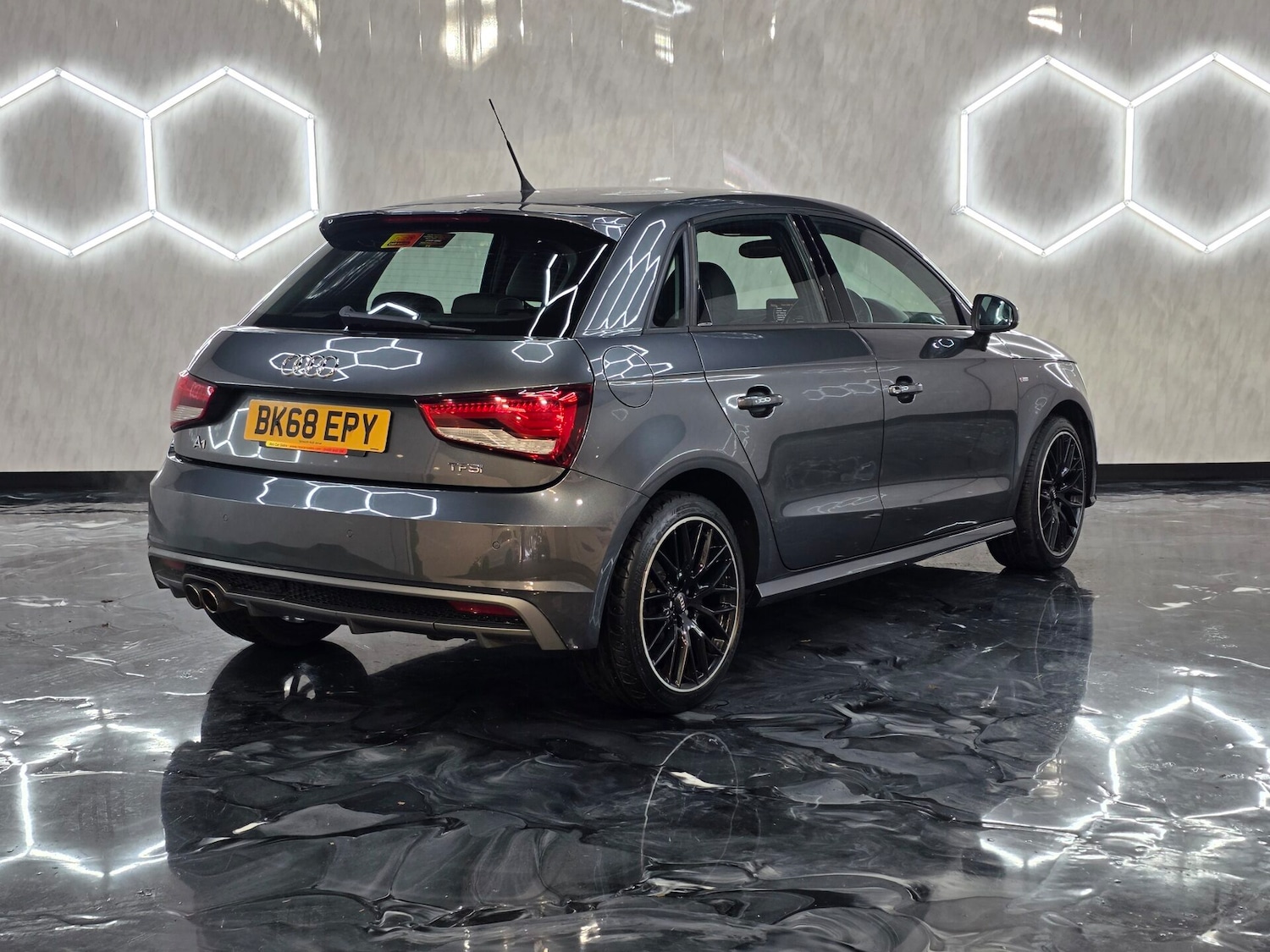 Used Audi A1 2018 for sale - 76520117: Photo 6