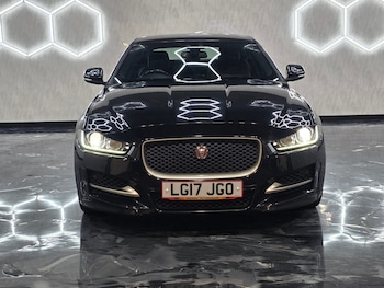 Used Jaguar XE 2017 for sale - 76720174: Photo