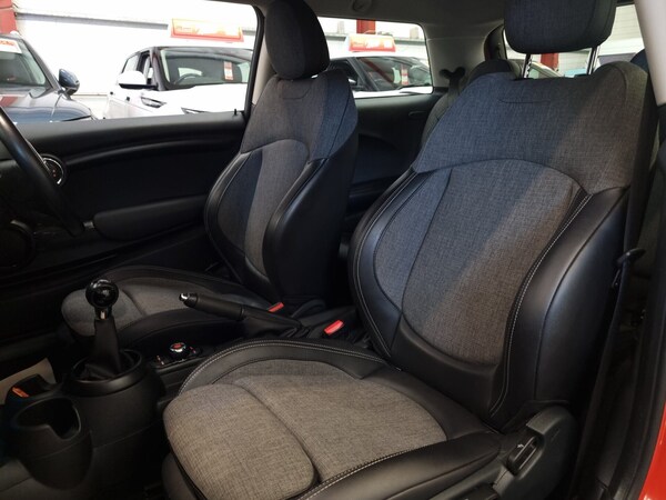 Used MINI Hatch 2018 for sale - 74824525: Photo 12