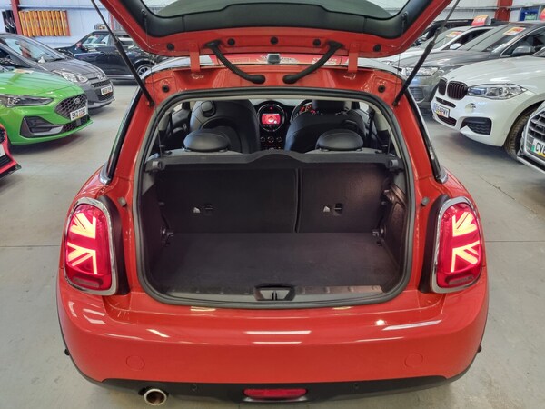 Used MINI Hatch 2018 for sale - 74824525: Photo 18