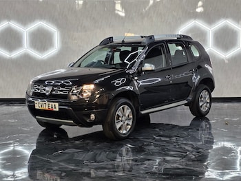 Used Dacia Duster 2017 for sale - 75999452: Photo