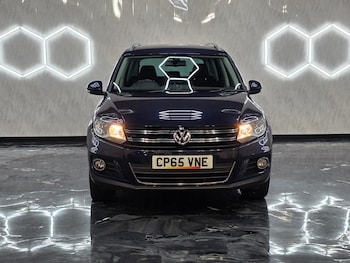 Used Volkswagen Tiguan 2015 for sale - 76720175: Photo