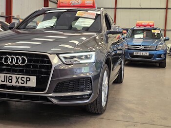 Used Audi Q3 2018 for sale - 75425633: Photo