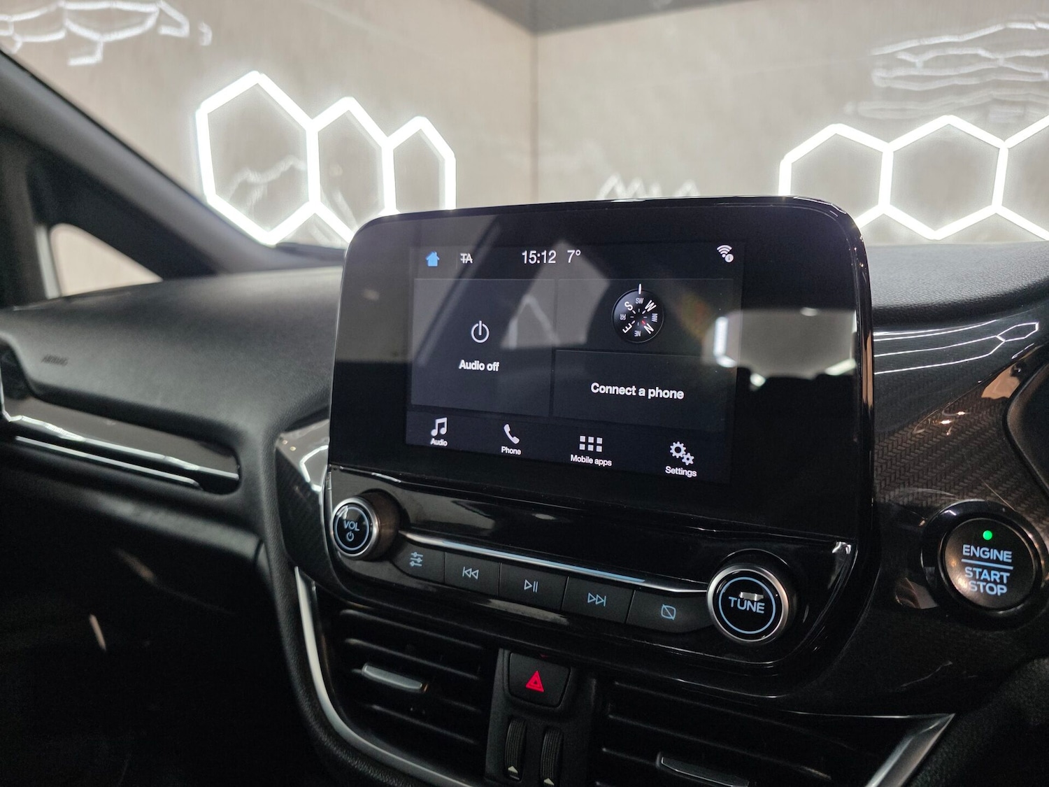 Used Ford Fiesta 2017 for sale - 76520119: Photo 13