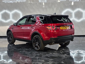 Used Land Rover Discovery Sport 2016 for sale - 76383247: Photo