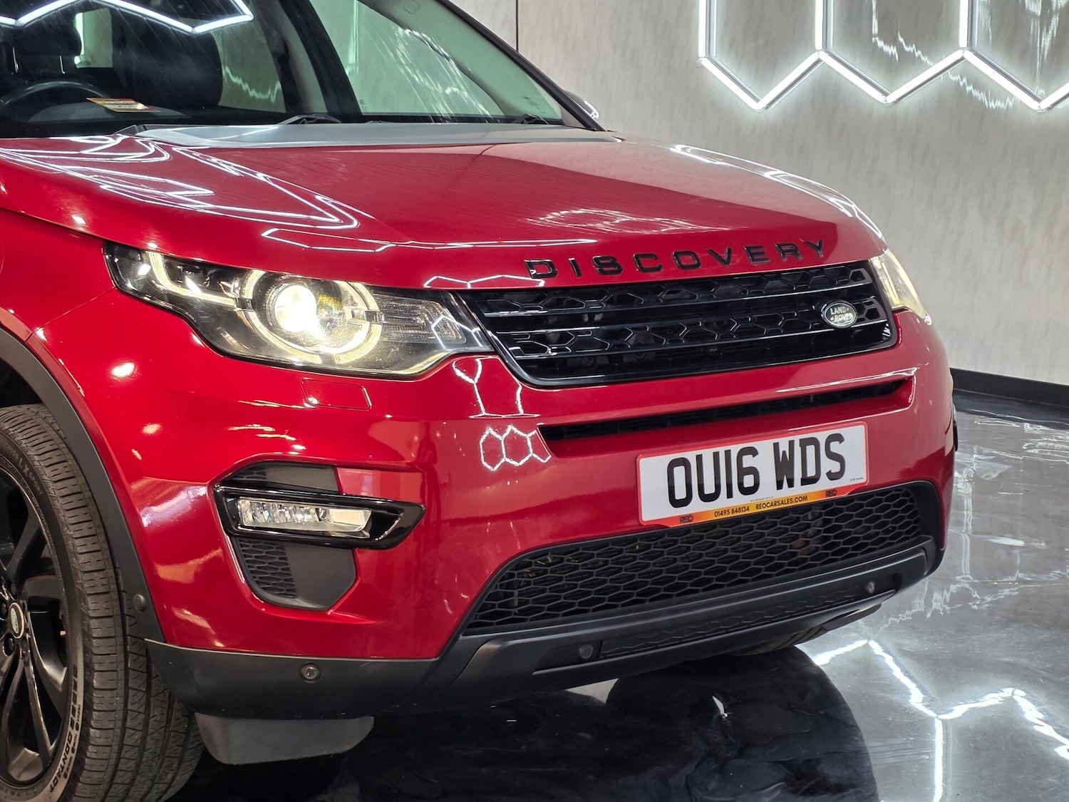 Used Land Rover Discovery Sport 2016 for sale - 76383247: Photo 7