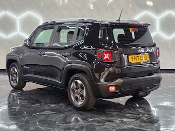 Used Jeep Renegade 2017 for sale - 76288727: Photo