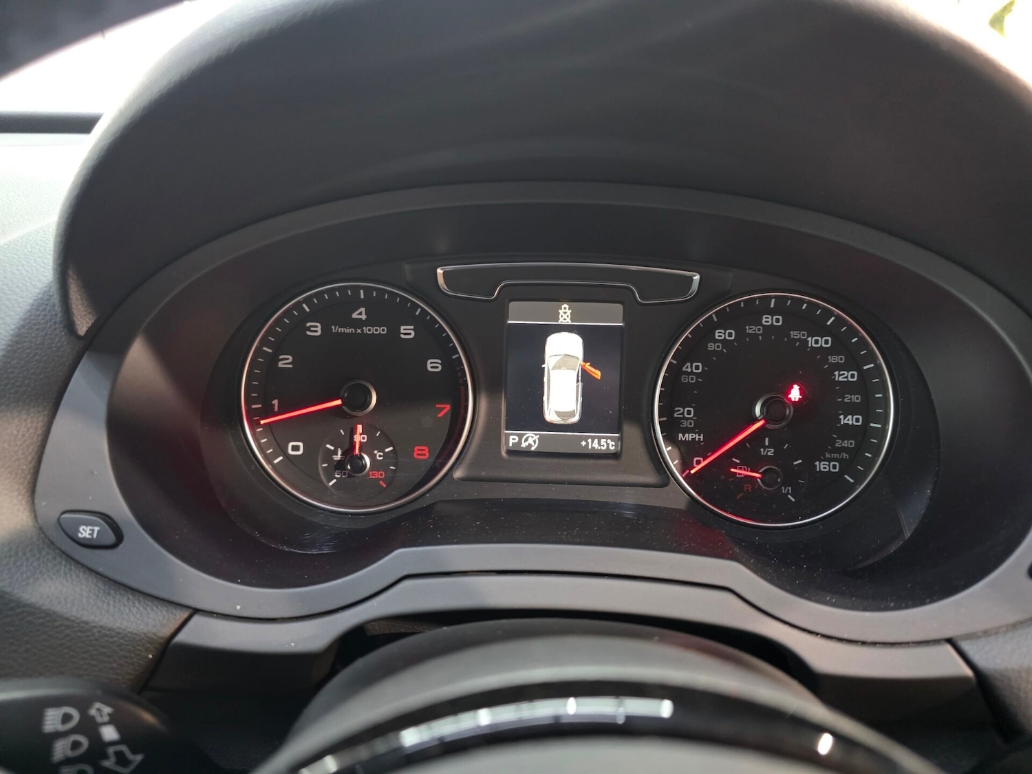 Used Audi Q3 2015 for sale - 76077899: Photo 13