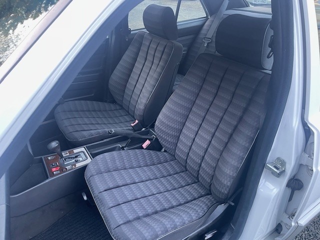 Used Mercedes-Benz 190 1990 for sale - 76114512: Photo 16