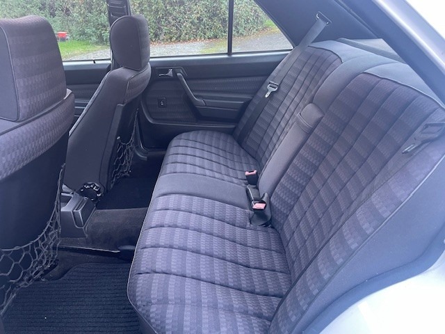 Used Mercedes-Benz 190 1990 for sale - 76114512: Photo 18