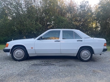 Used Mercedes-Benz 190 1990 for sale - 76114512: Photo