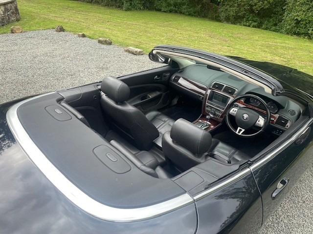 Used Jaguar XK 2007 for sale - 76945409: Photo 12