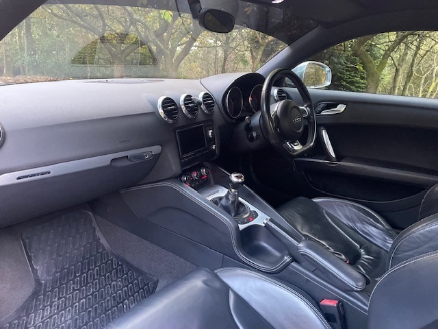 Used Audi TT 2009 for sale - 76554243: Photo 17