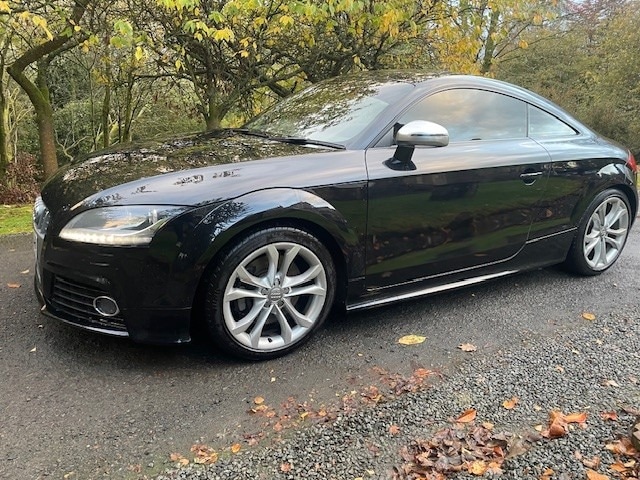 Used Audi TT 2009 for sale - 76554243: Photo 2