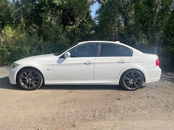 Used BMW 3 Series 2011 for sale - 75604572: Photo