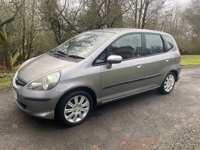 Used Honda Jazz 2007 for sale - 77271937: Photo 2