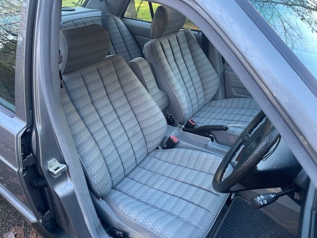 Used Mercedes-Benz 190 1990 for sale - 76697003: Photo 14