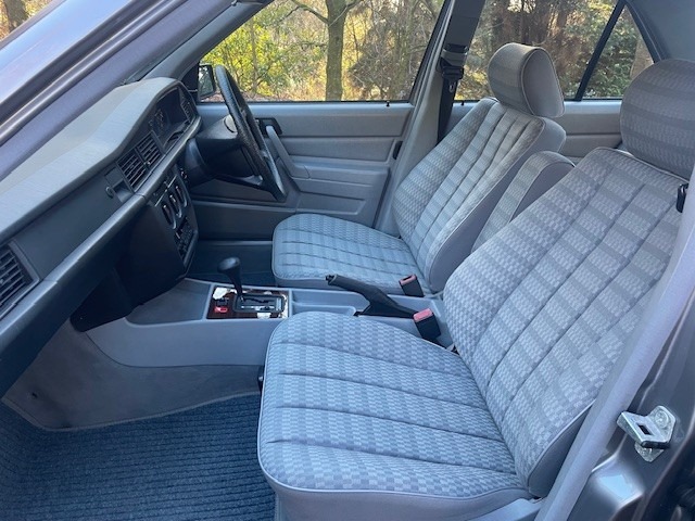 Used Mercedes-Benz 190 1990 for sale - 76697003: Photo 15