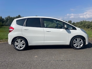 Used Honda Jazz 2015 for sale - 75604737: Photo