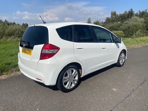 Used Honda Jazz 2015 for sale - 75604737: Photo 5