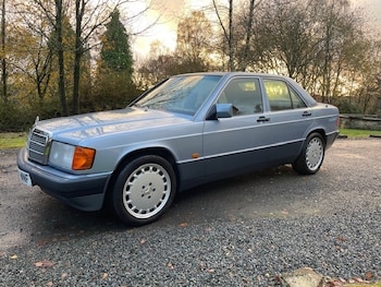 Used Mercedes-Benz 190 1992 for sale - 76626680: Photo