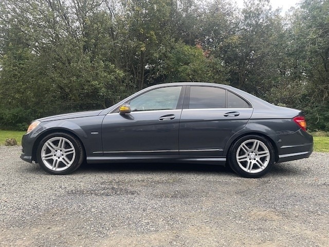 Used Mercedes-Benz C-Class 2010 for sale - 76114873: Photo 1