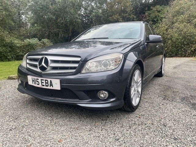 Used Mercedes-Benz C-Class 2010 for sale - 76114873: Photo 3