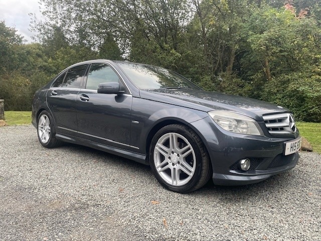 Used Mercedes-Benz C-Class 2010 for sale - 76114873: Photo 9