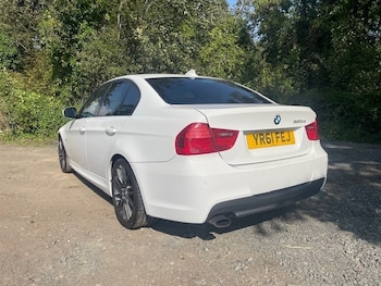 Used BMW 3 Series 2011 for sale - 76046415: Photo
