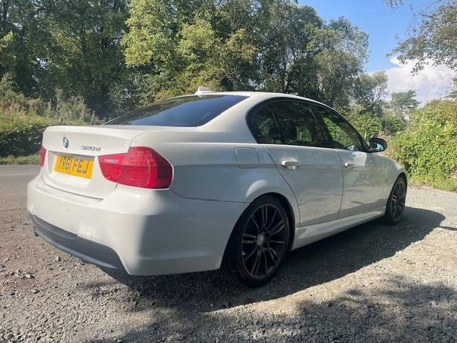 Used BMW 3 Series 2011 for sale - 76046415: Photo 5