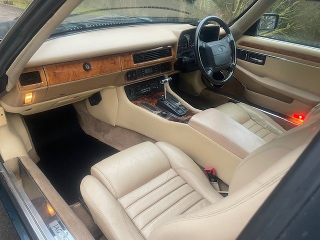 Used Jaguar XJS 1993 for sale - 78043152: Photo 16