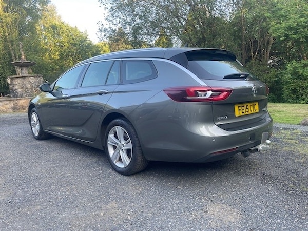 Used Vauxhall Insignia 2019 for sale - 74929646: Photo 2